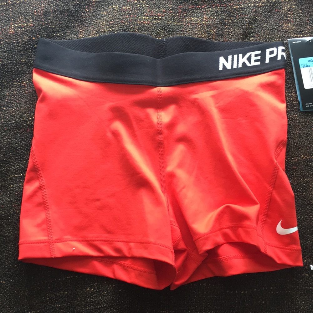 Brand new Nike pro shorts